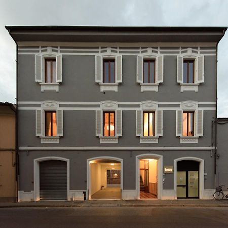 Residenza Cavour Aparthotel Empoli Buitenkant foto